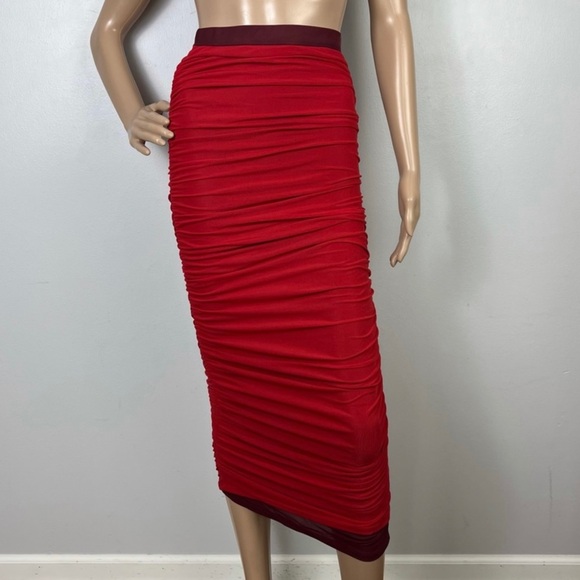 NEW SIMON MILLER REVOLVE RED RUCHED MIDI SKIRT - Picture 2 of 10